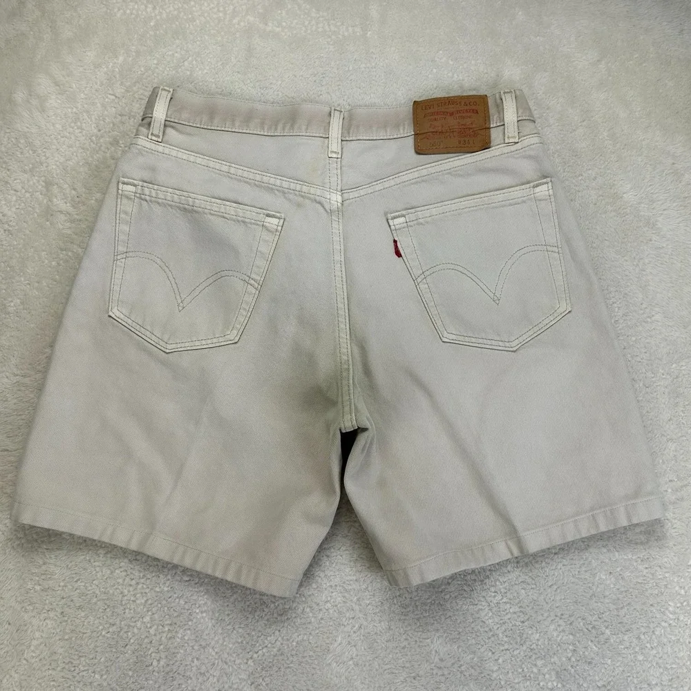 Vintage Levi's 550 Relaxed Fit Denim Shorts Mens 34 Beige Made In USA 